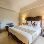 Oyo 618 Maharaja Hotel