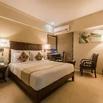 Oyo 618 Maharaja Hotel