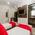 Oyo 12043 Hotel Crystal Crown