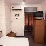 Hotel Platinum Inn