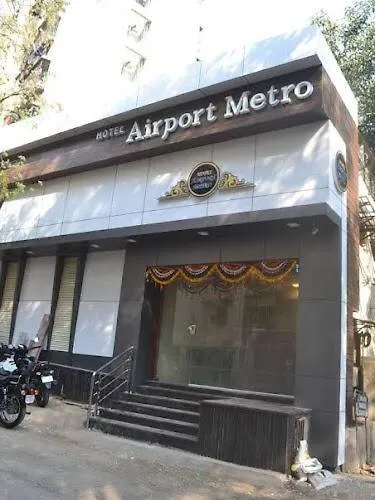 Super Collection O Airport Metro Andheri East