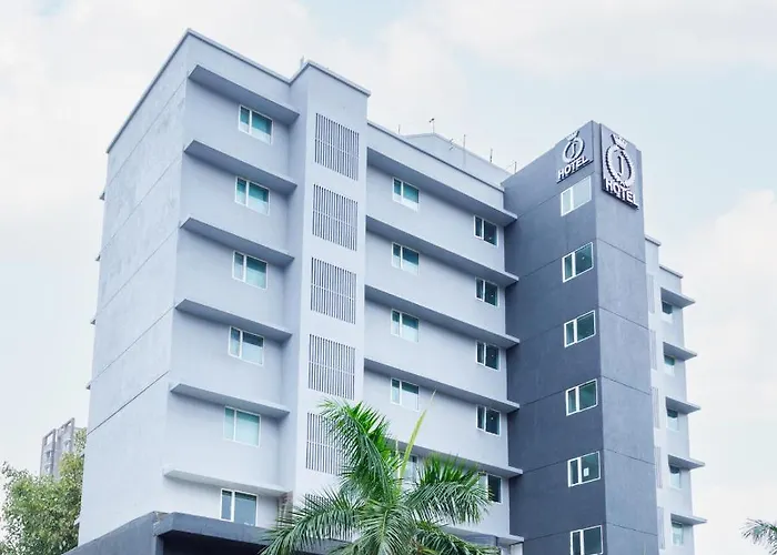 J Hotel And Banquets