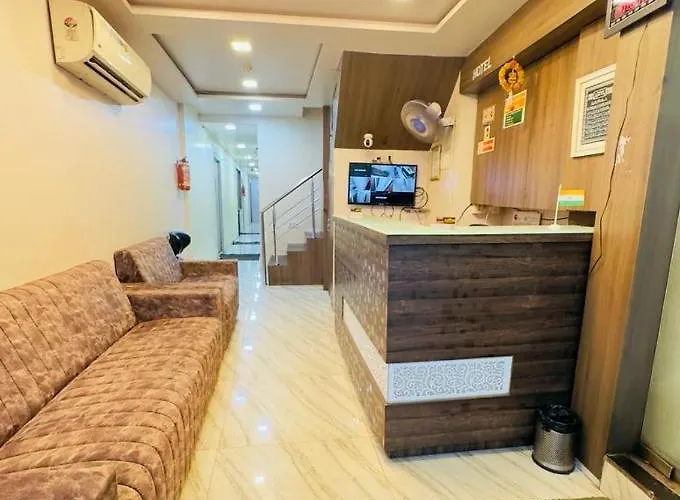 Hotel Lotus Residency