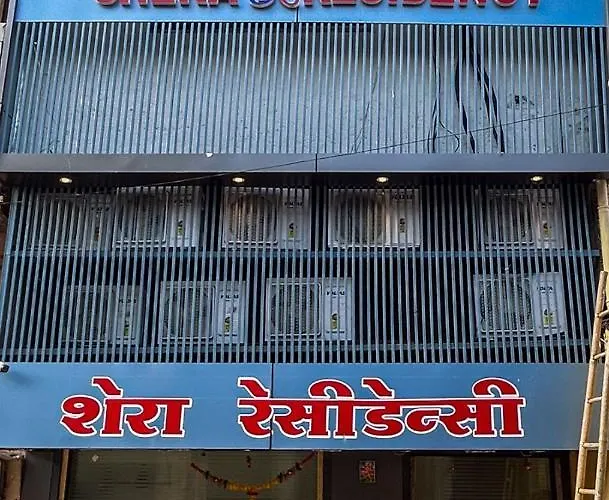 Hotel Shera Residency