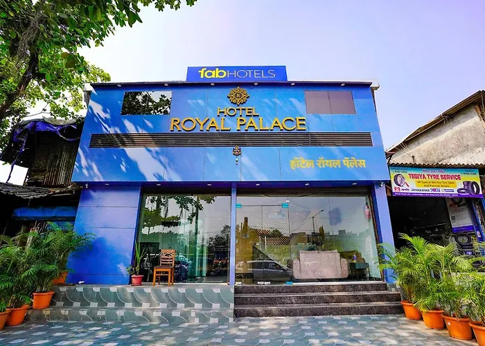 Fabhotel Royal Palace I