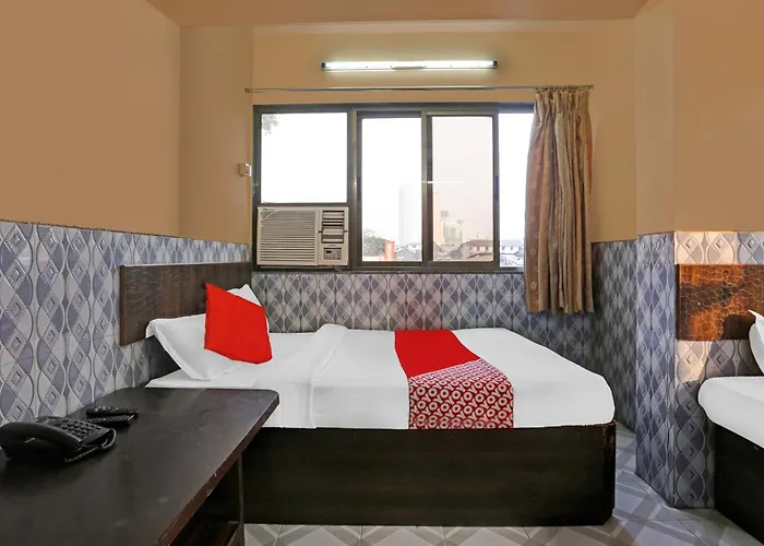 Oyo Flagship Hotel Pakeeza