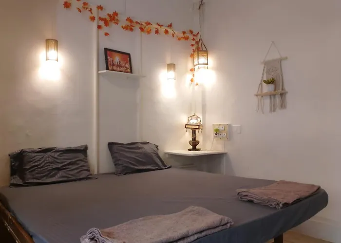 Studio Ground Floor Khar