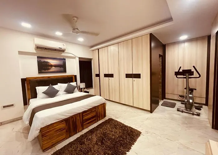 Tim Service Apartment Goregaon East Near Nesco