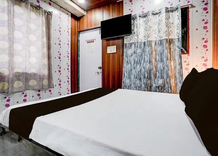 Hotel O Amma Bhau Residency