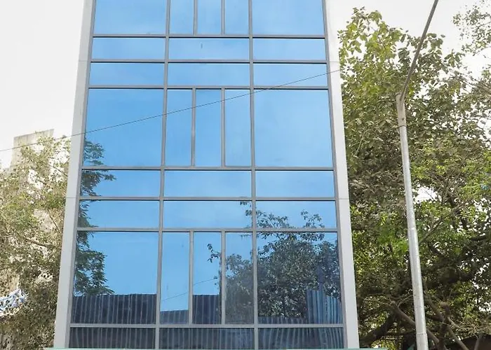 Apex Stay Rooms & Dormitory