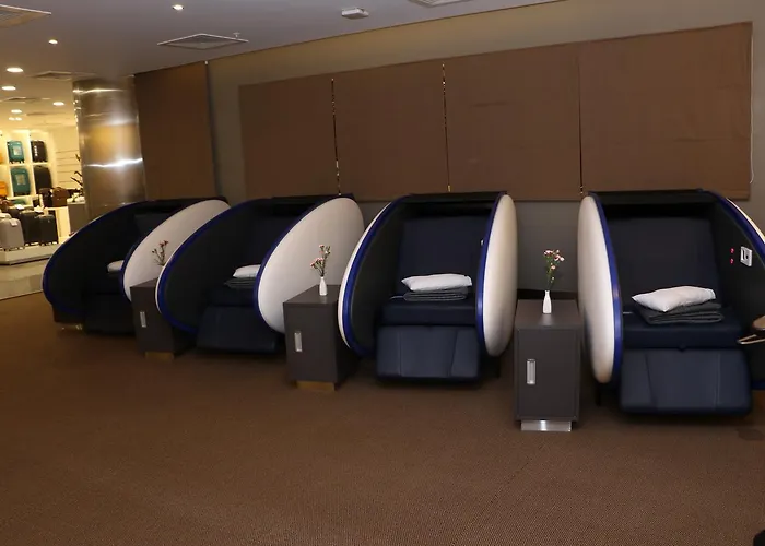 Aviserv Lounge