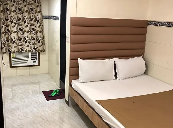 Hotel Shalimar Palace