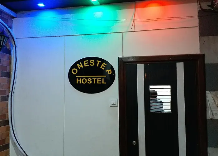 One Step Hostel