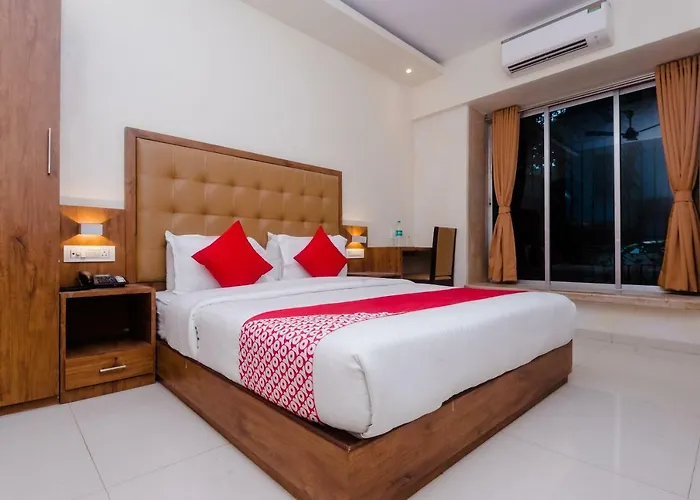 Oyo 17028 Hotel Aviva Residency
