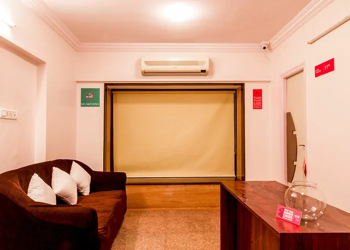 Oyo Apartments Powai Lake View
