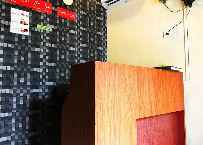 Hotel Safar Residency