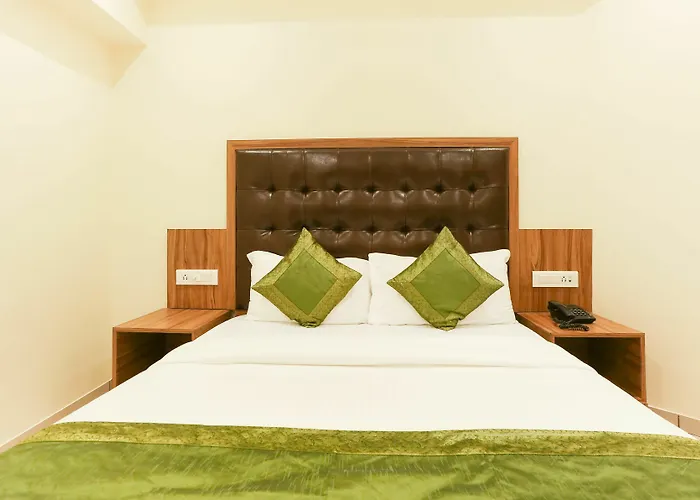 Treebo Aviva Suites