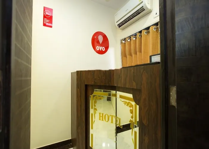 Oyo 7153 Hotel Amber