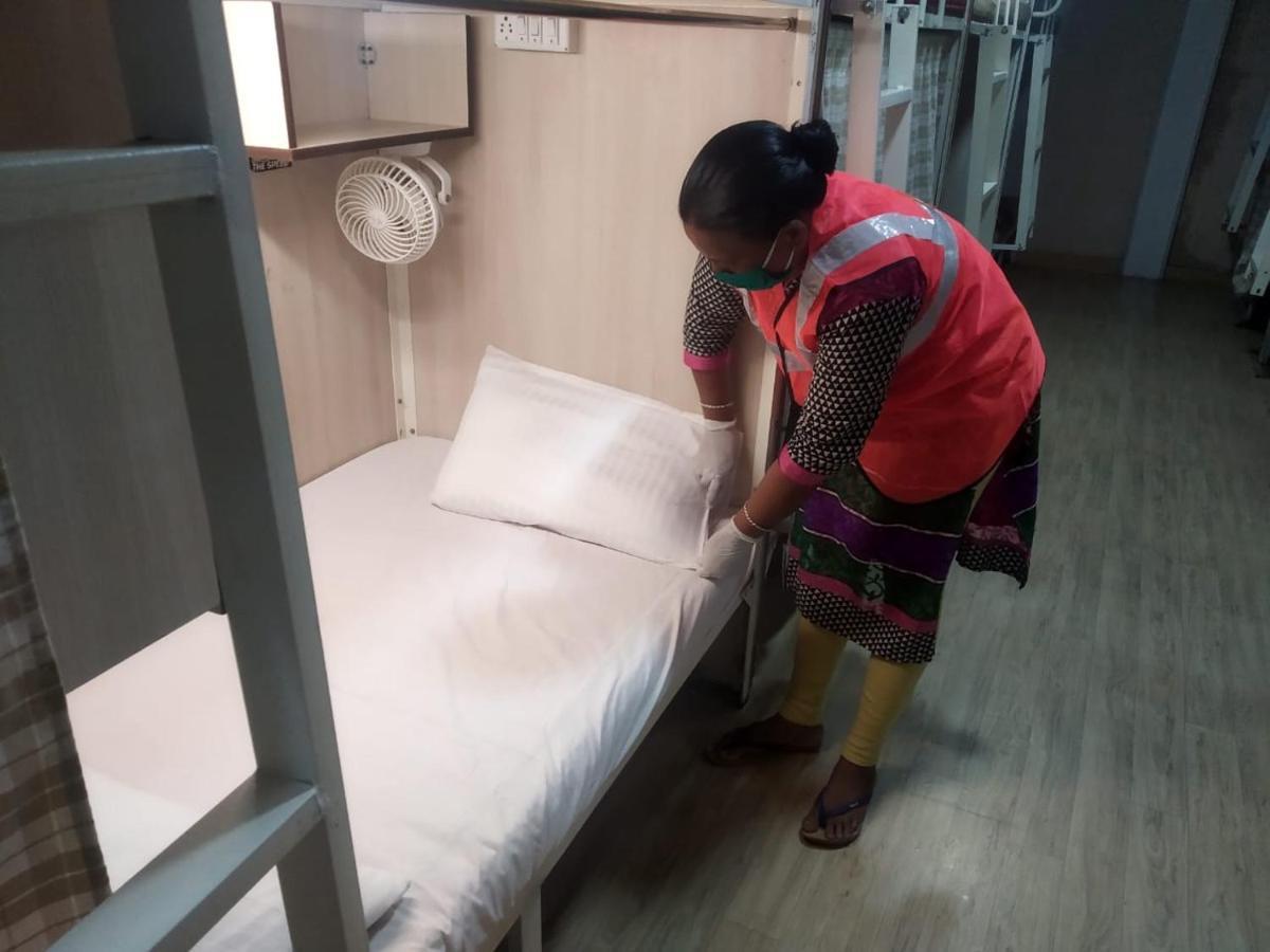 Abuzz Sewri Hostel
