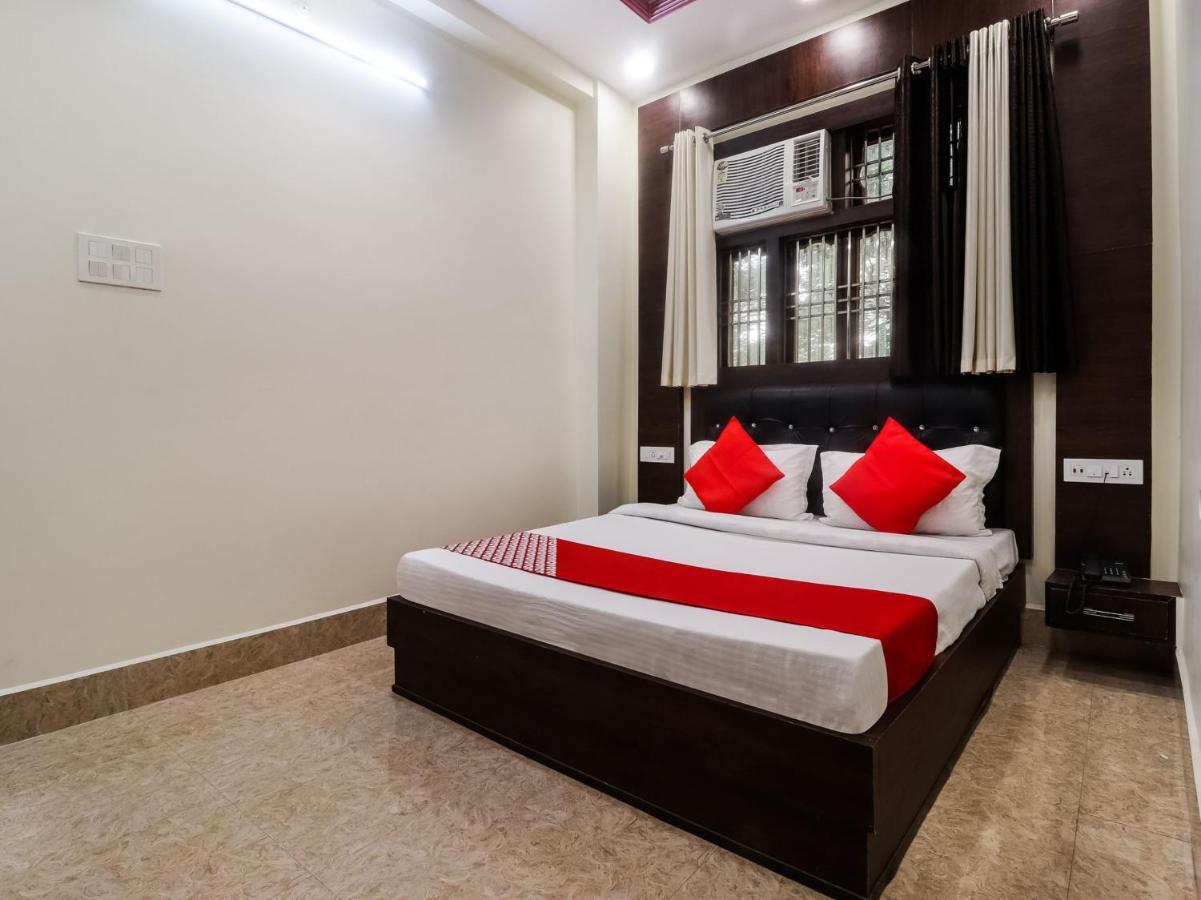 Hotel Oyo 74865 Neelkamal Mumbai
