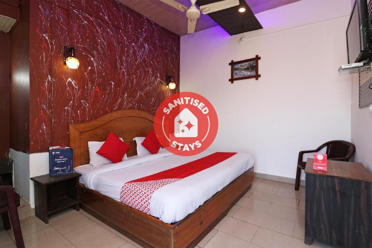 Hotel Oyo 74865 Neelkamal