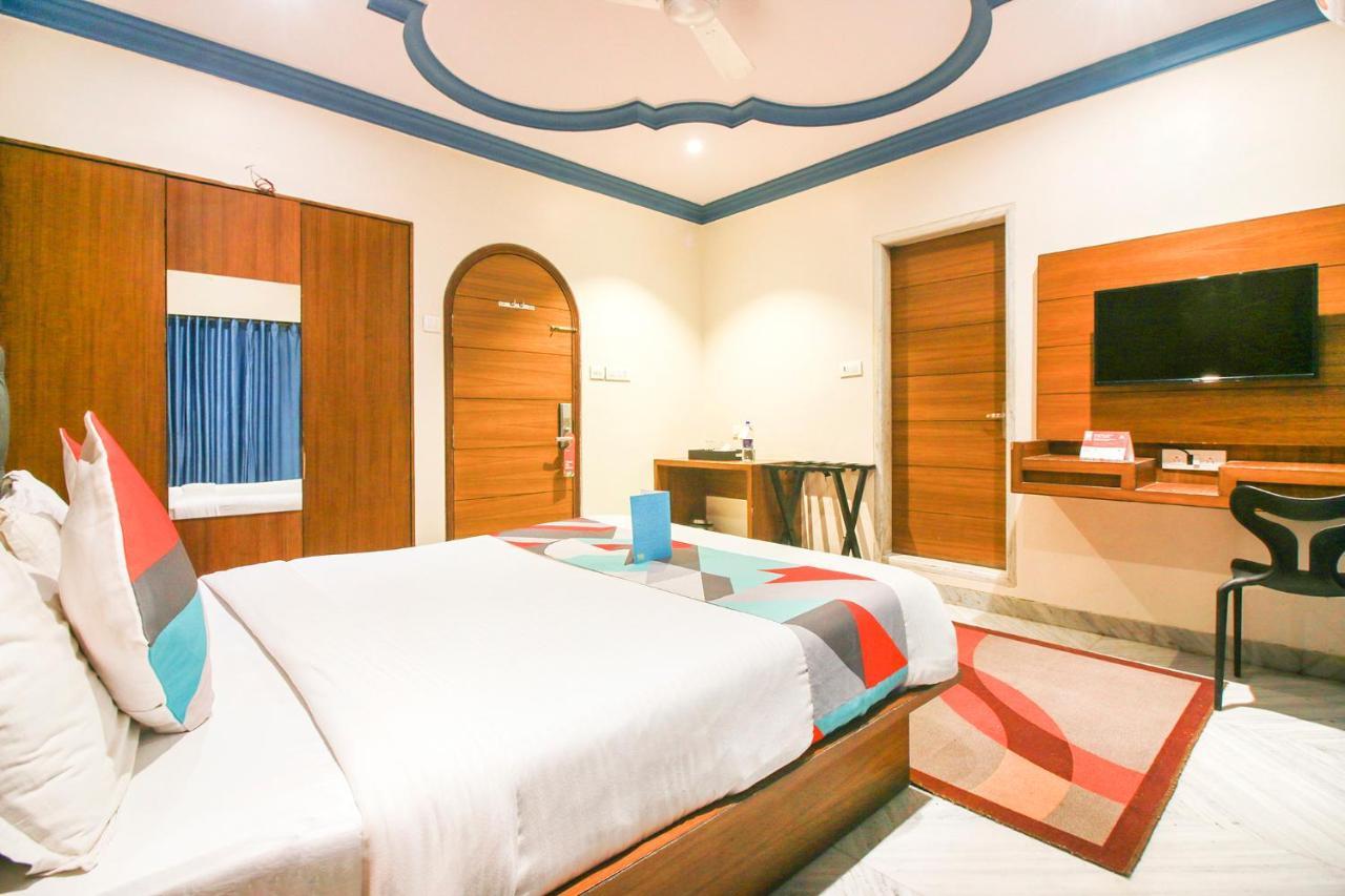Fabexpress West Hotel 3*