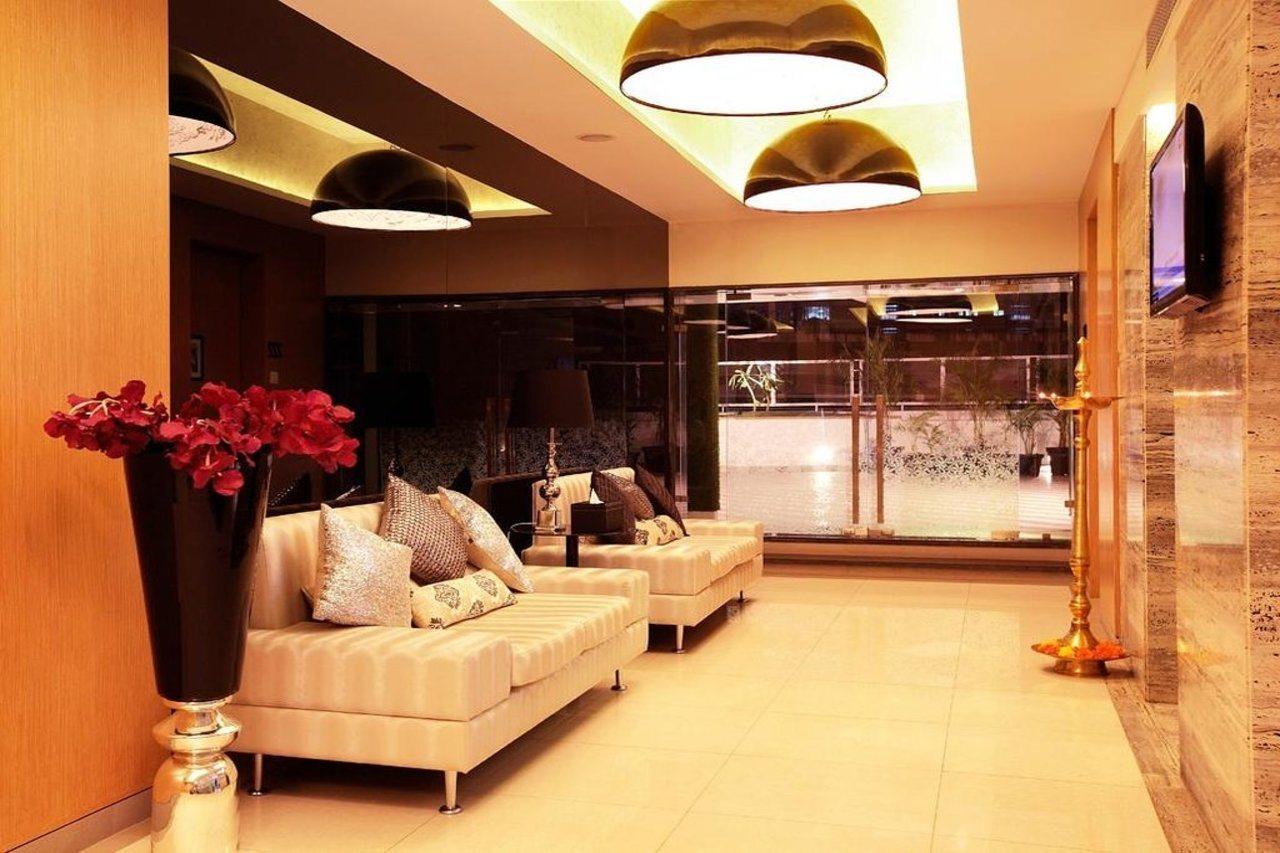 Hotel Metro International 3*