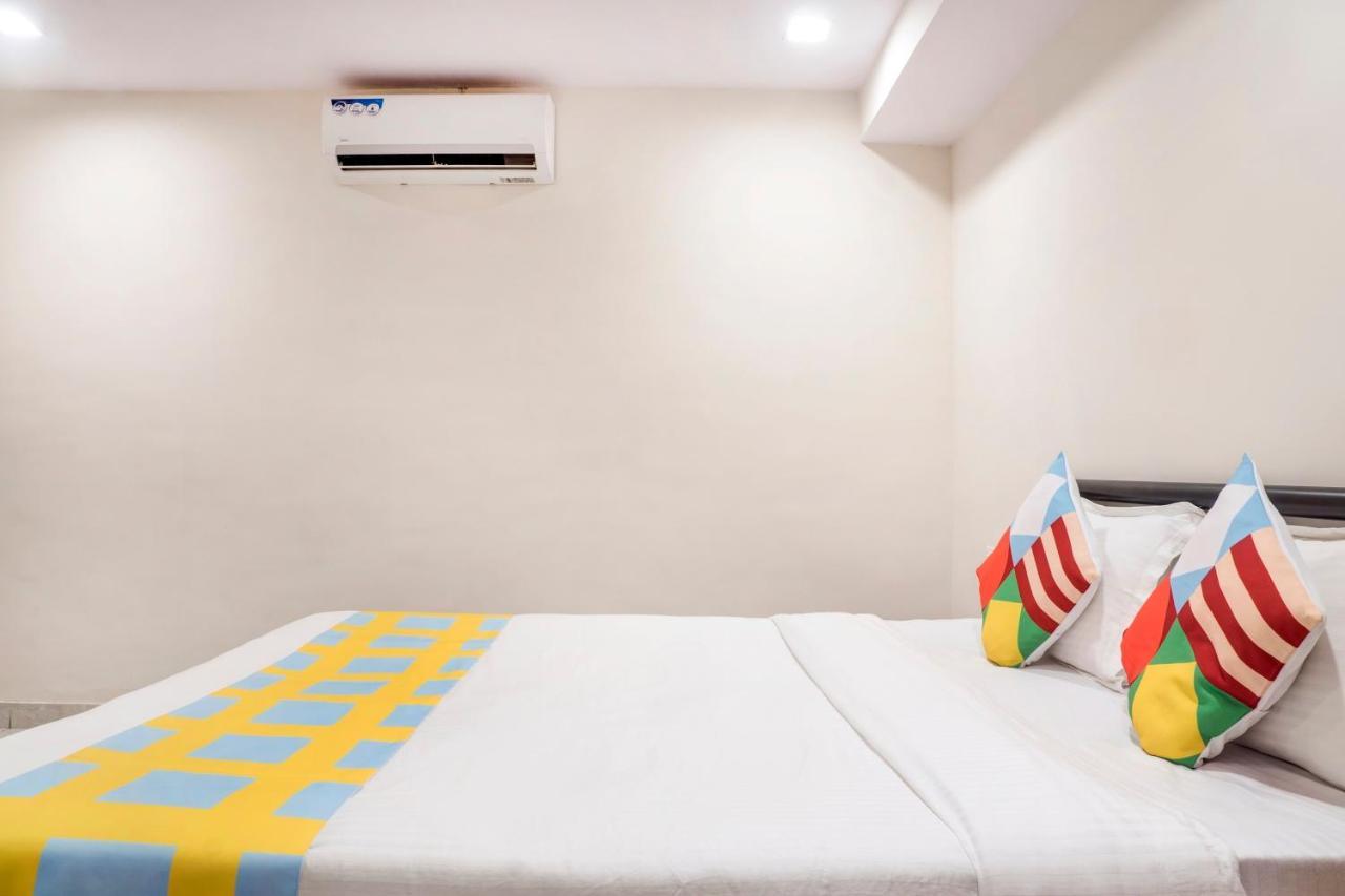 Guest house Oyo 45370 Elegant Powai