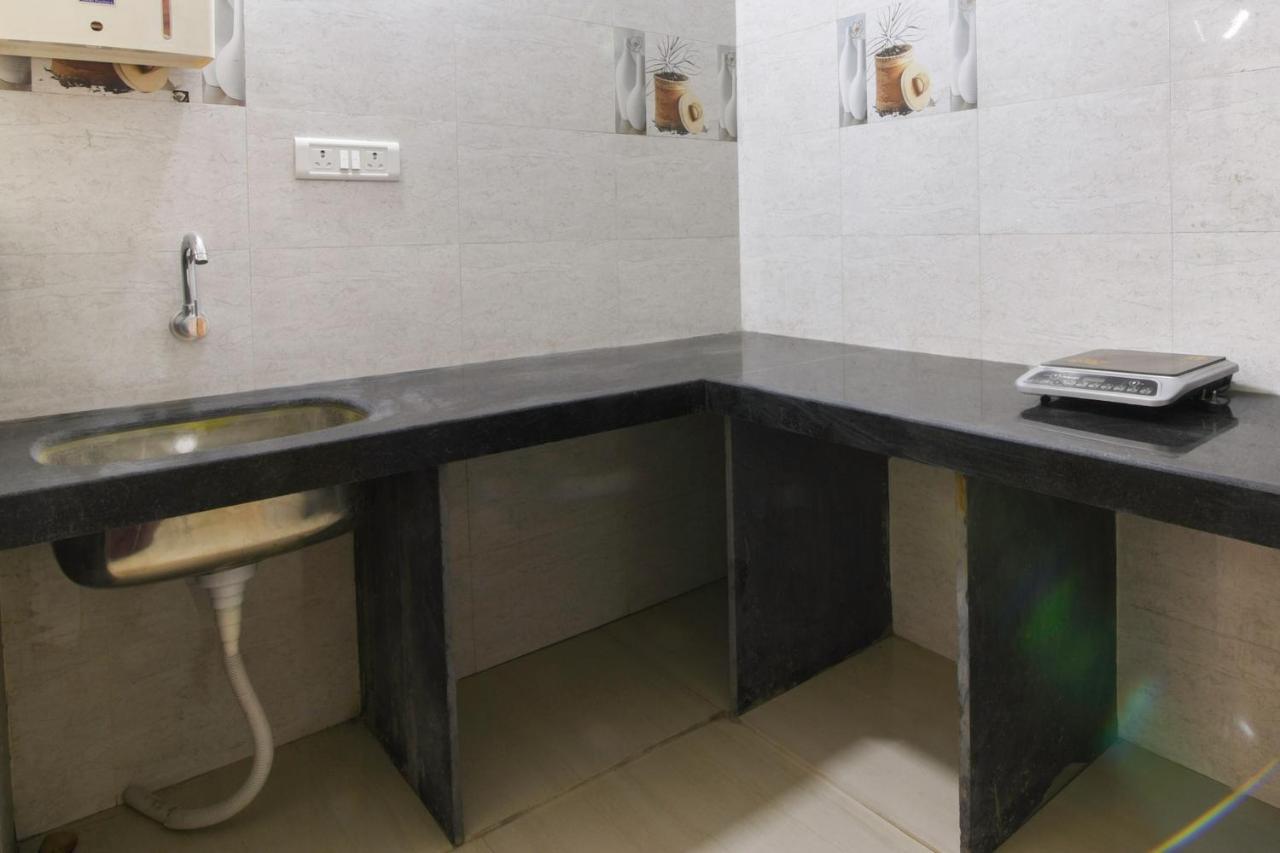 Guest house Oyo 65363 Cozy Ulwe 3*