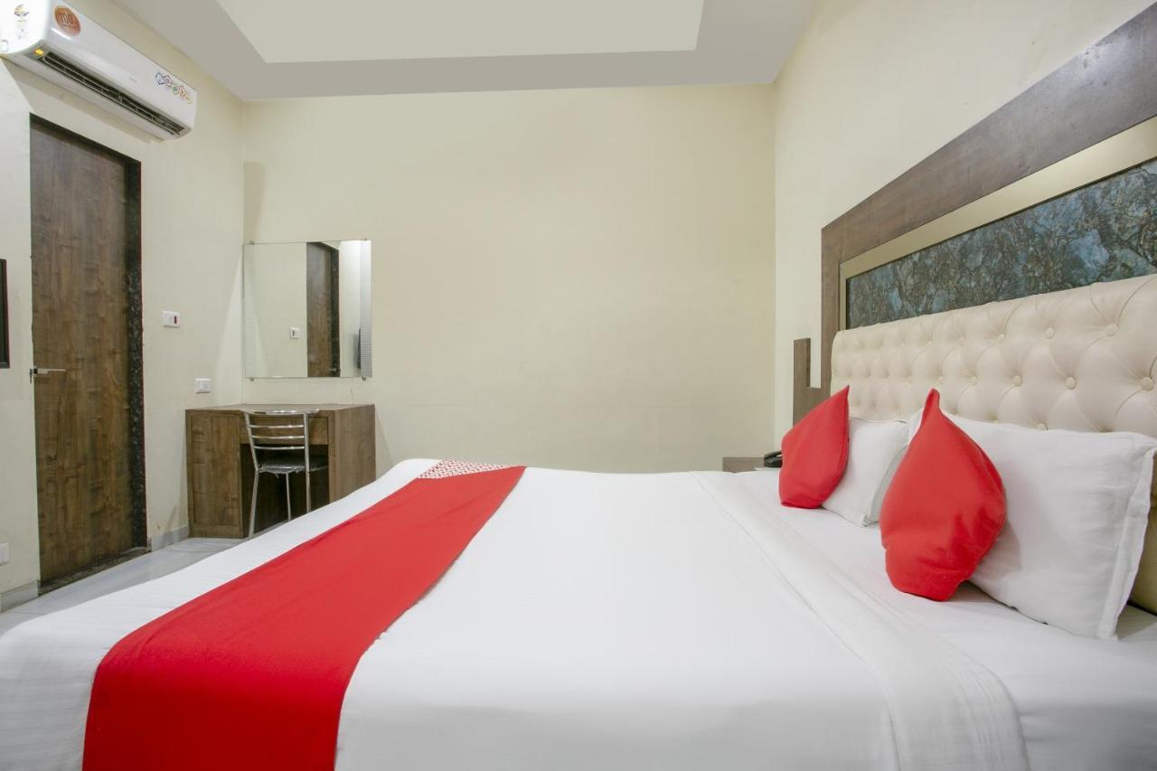 Oyo Flagship 76107 Royce Executive Hotel Mumbai