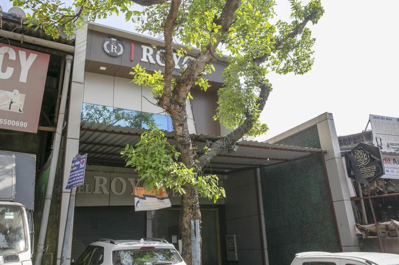 Oyo Flagship 76107 Royce Executive Hotel 3*