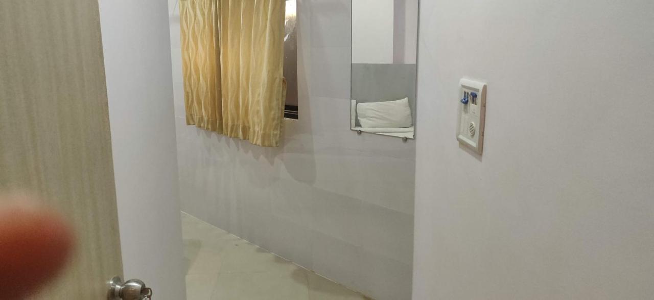 Kailash Park Boutique Hotel 2*
