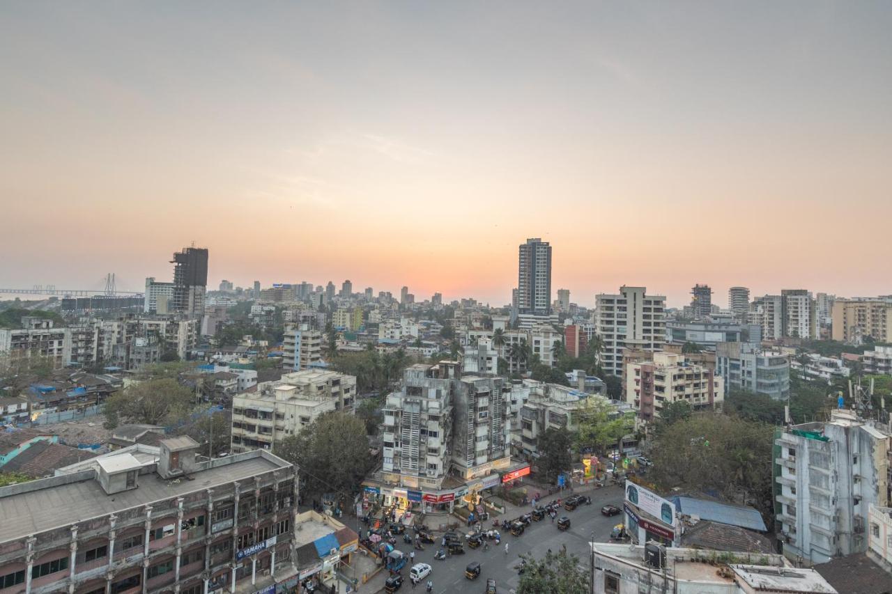 Apartment Osi Bandra West