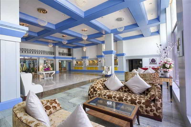 Palms Towers And Hotel 5*