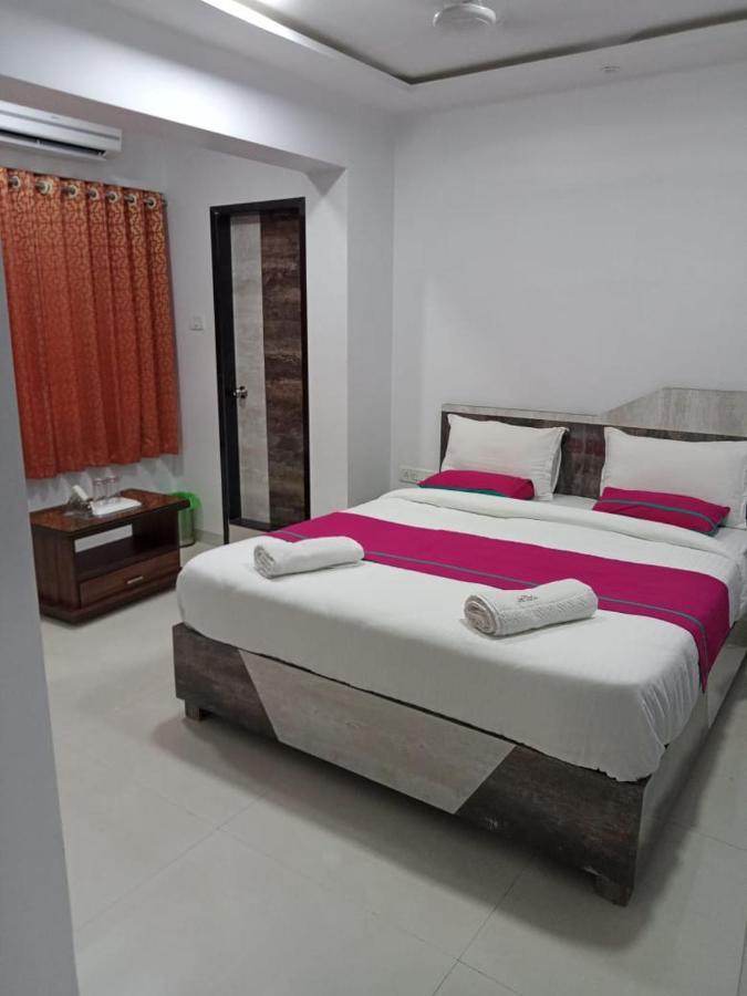 Park Andheri West Hotel