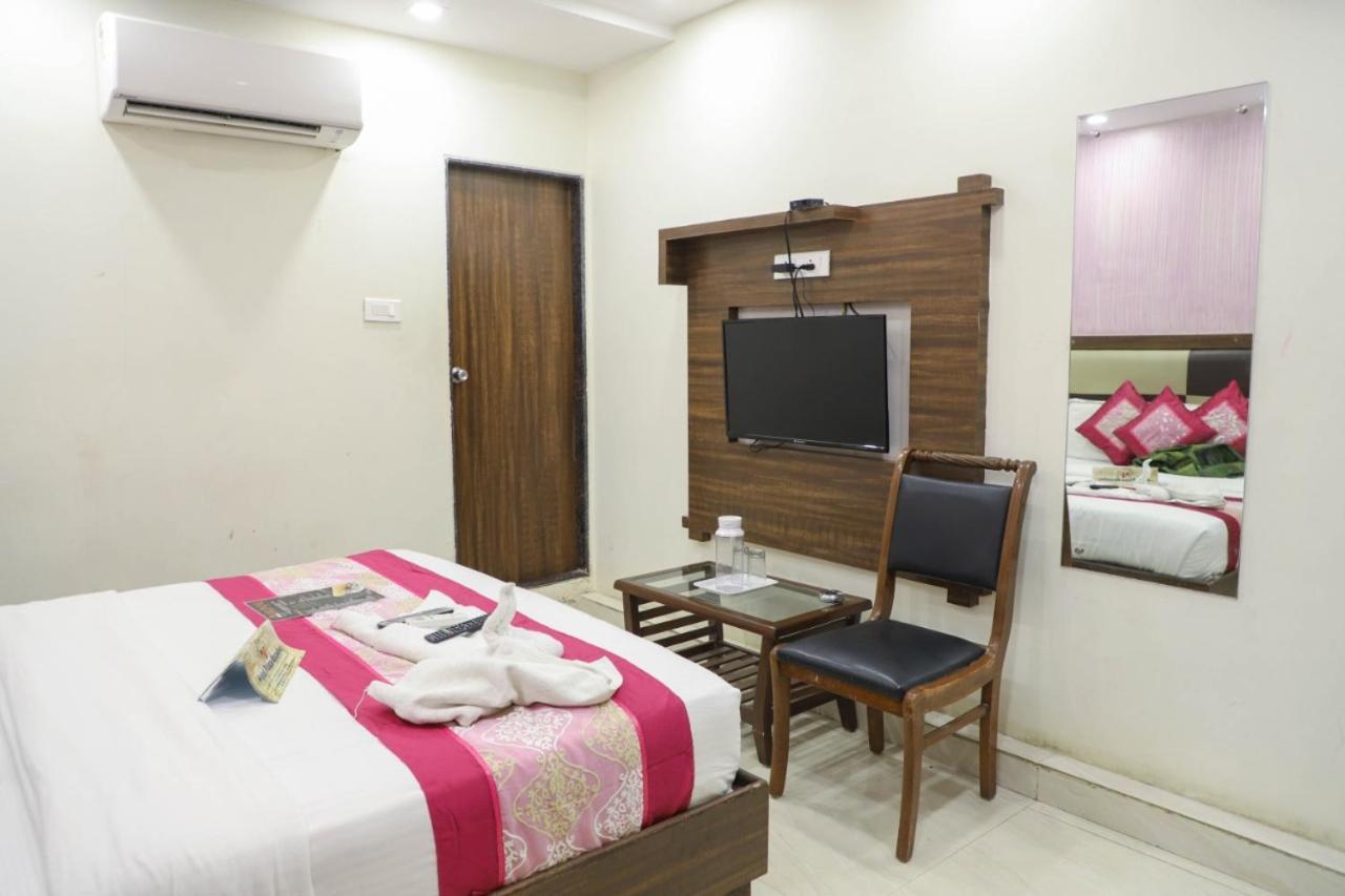 Plaza Executive - Near Bkc Mumbai