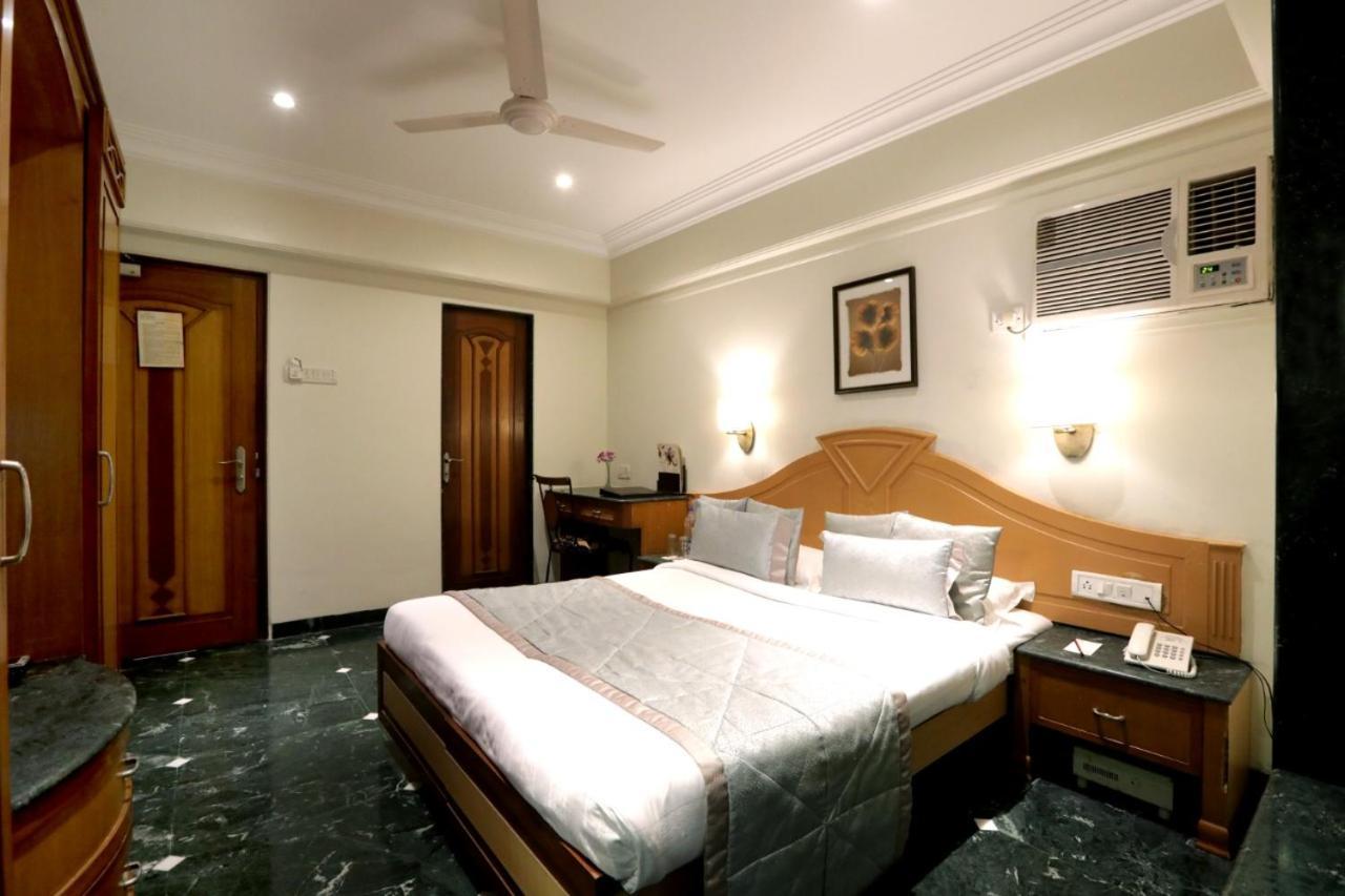 Hotel Sai Leela