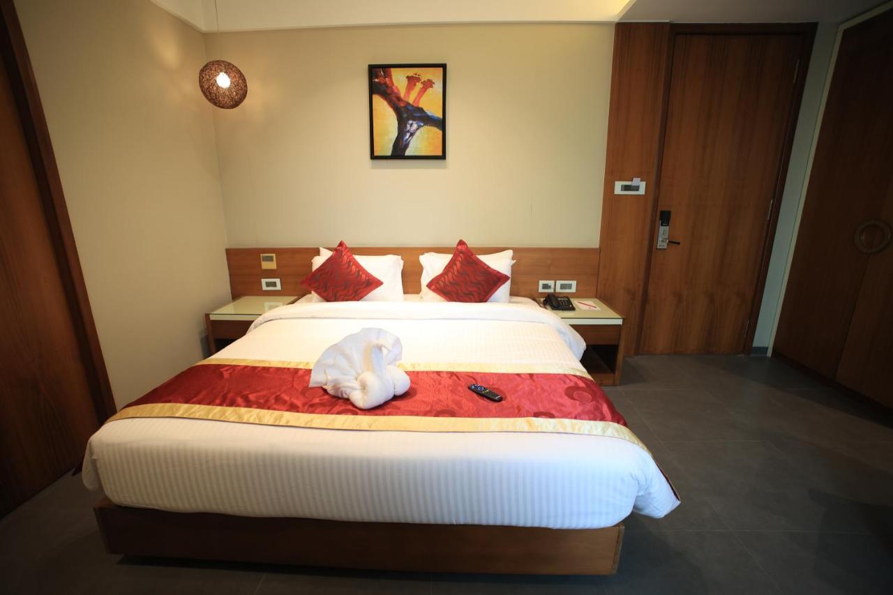 Hotel The Byke Delotel Mumbai