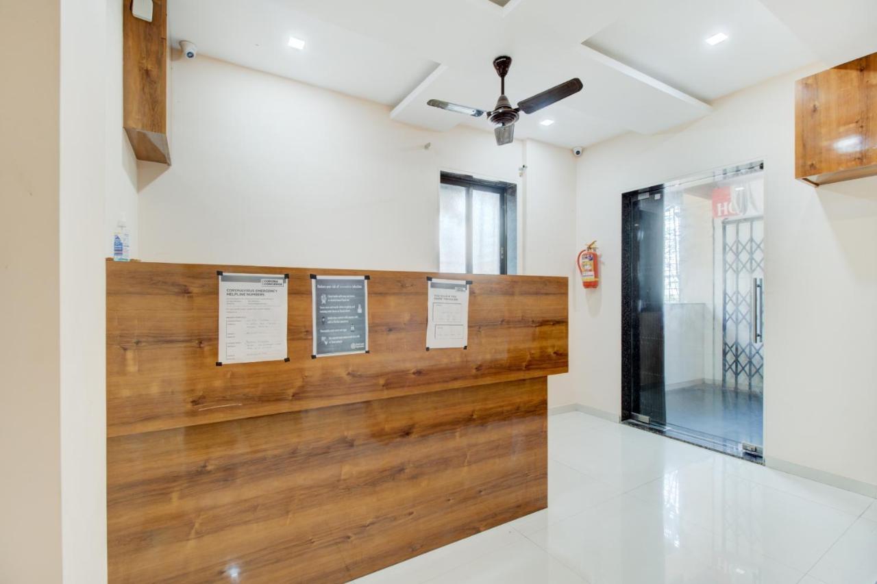 Oyo 77164 Hotel Grant Palace Hotel