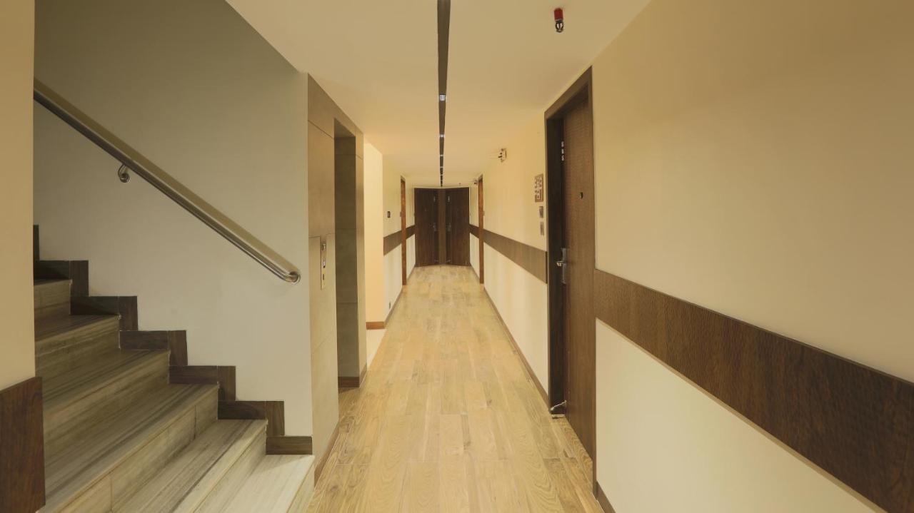 Surya Prakash Hotel