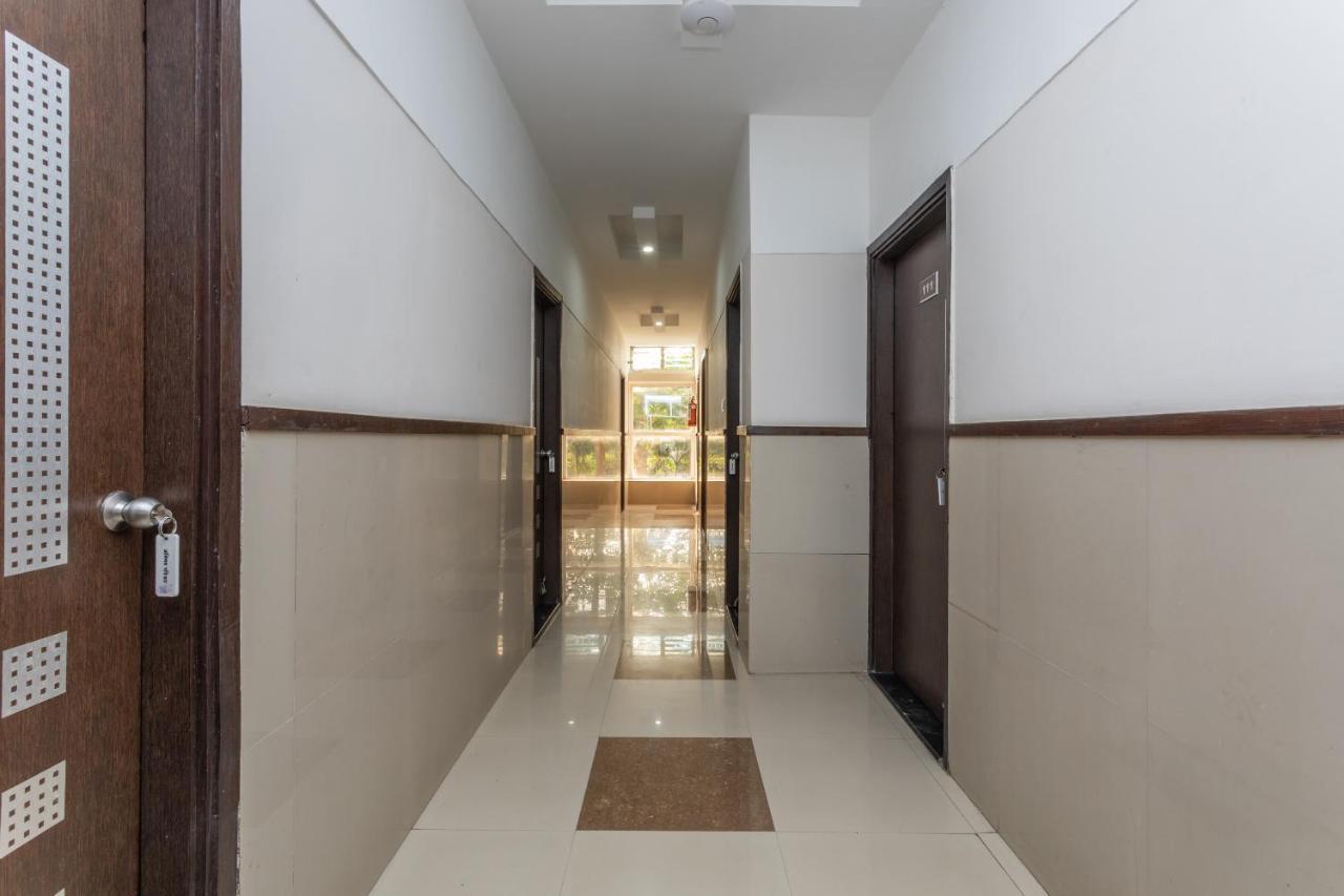 Oyo 77137 Hotle Castle Hotel Mumbai