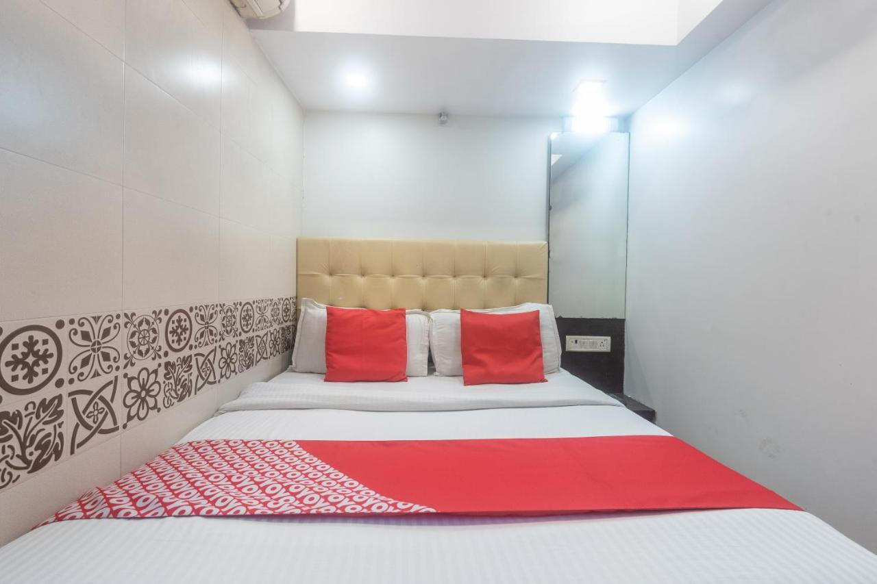 Hotel Oyo 49867 Hotel Kalpana Residency 3*