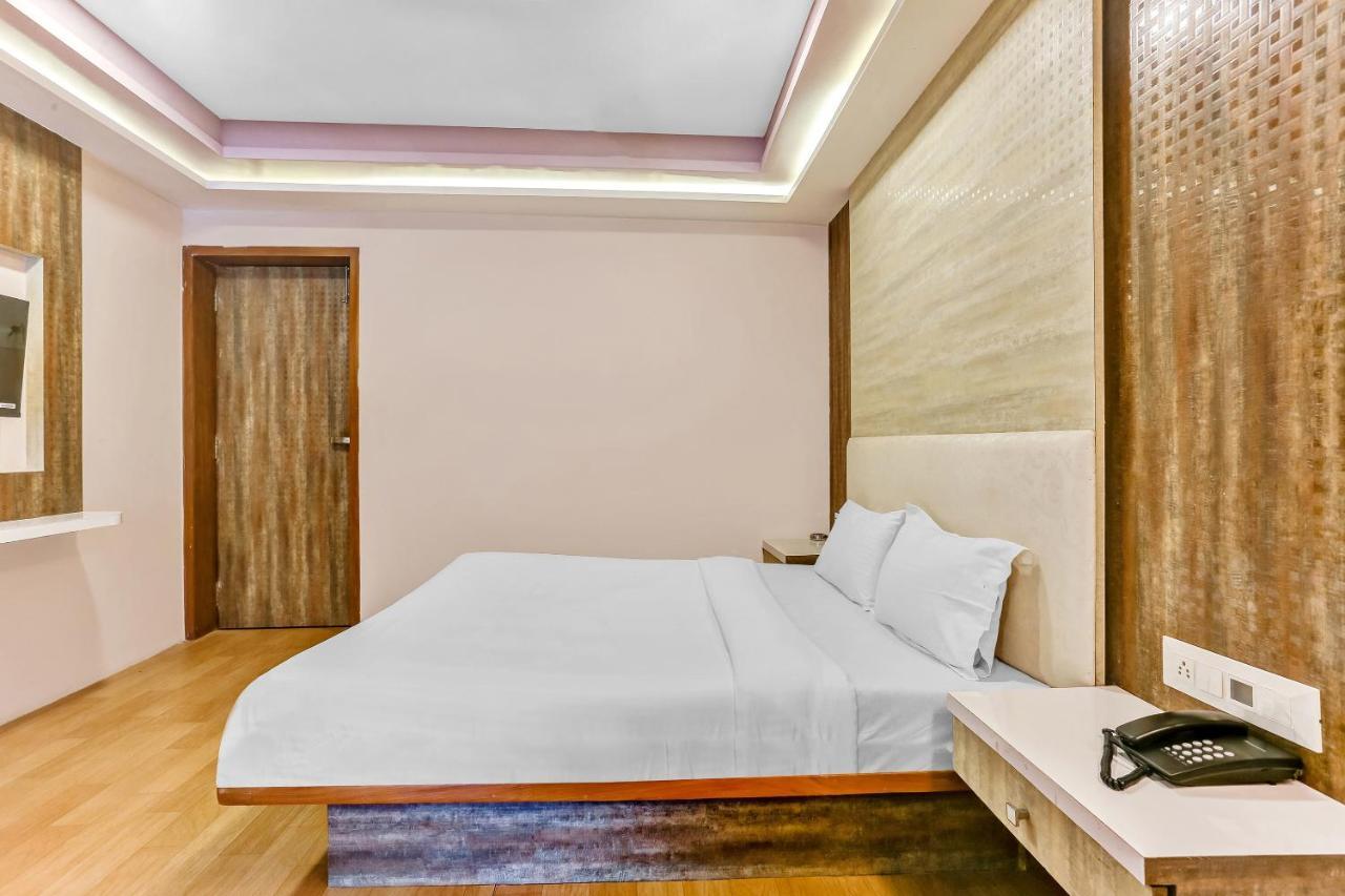 Oyo Flagship 83396 Hotel Vinyasa Residency