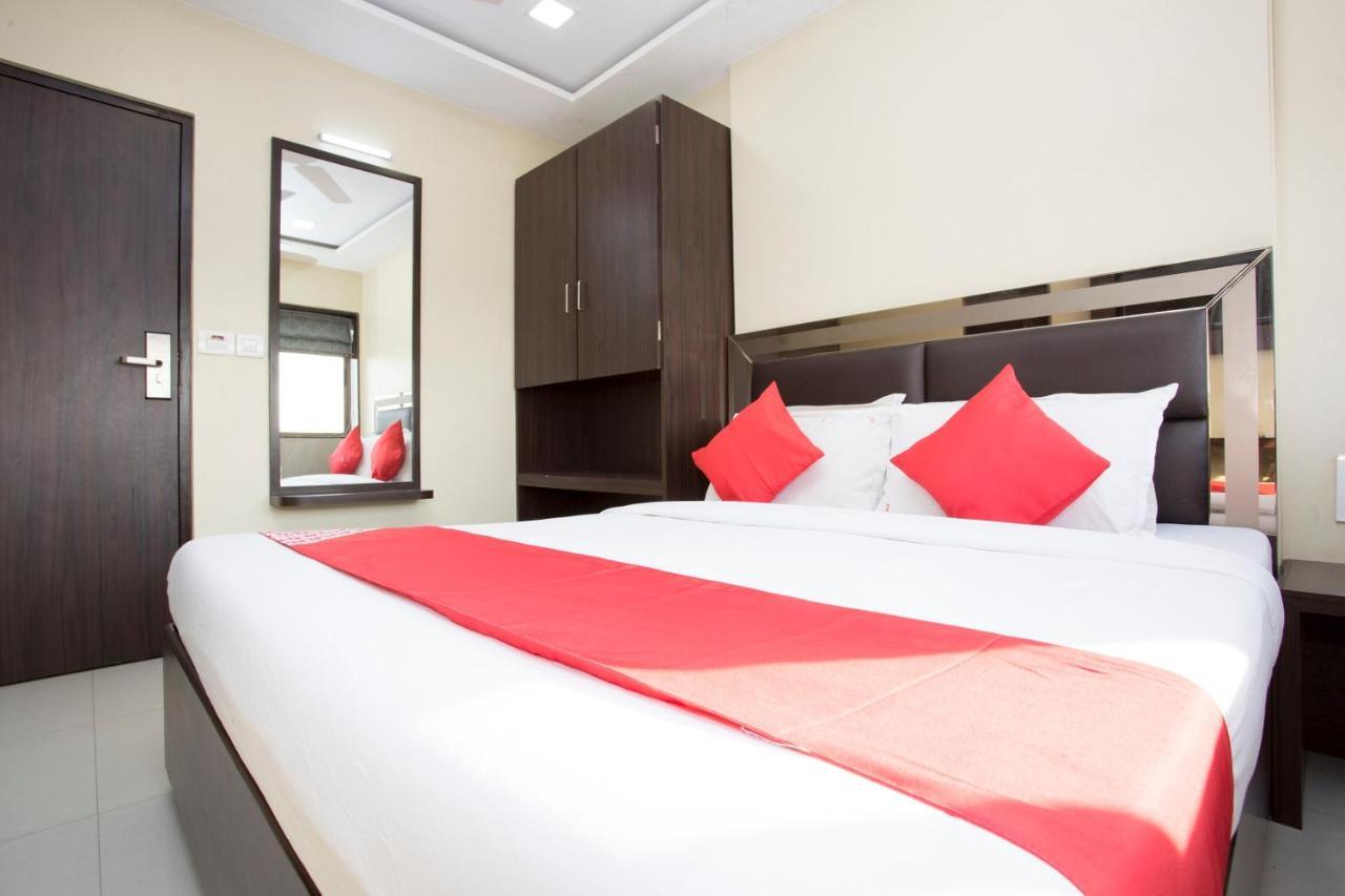 Oyo 23478 Kamran Residency Mumbai