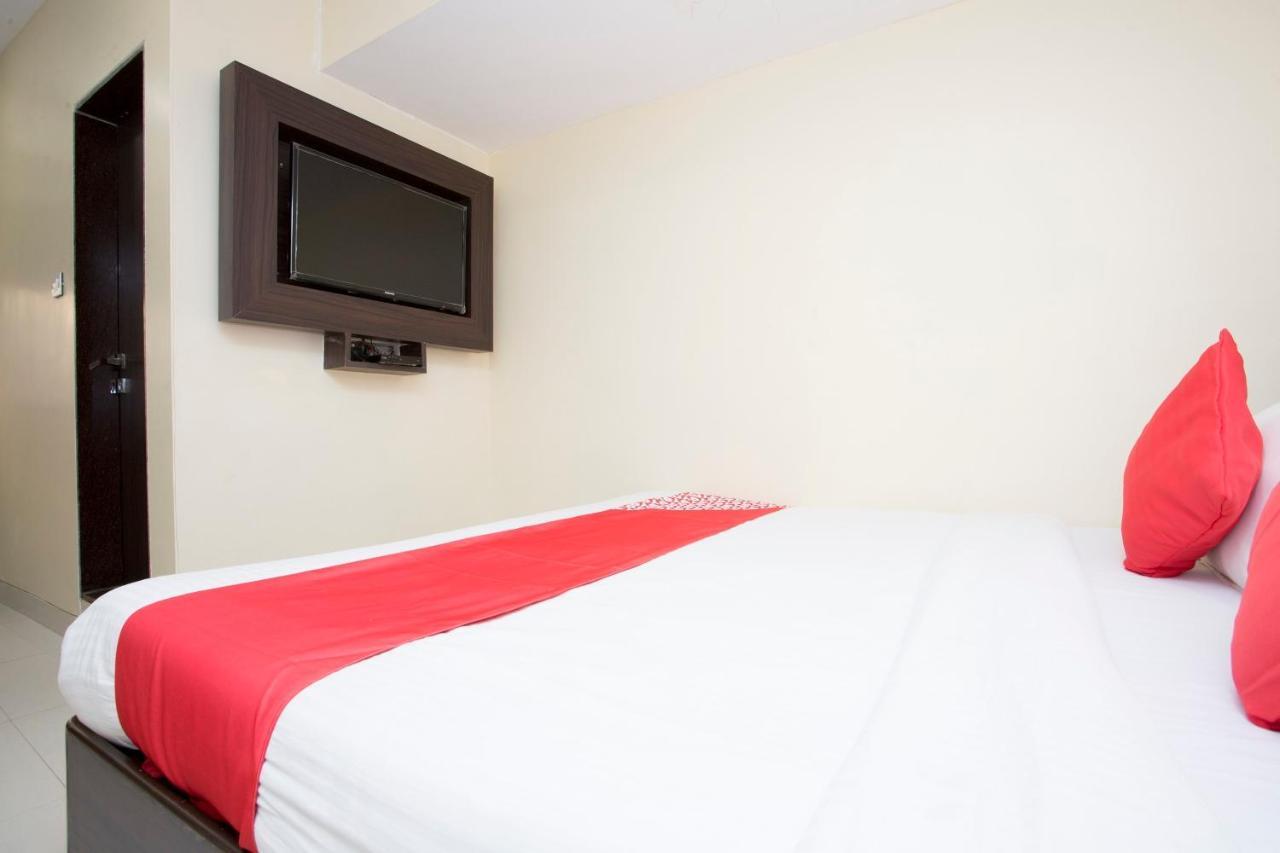 Oyo 23478 Kamran Residency Hotel