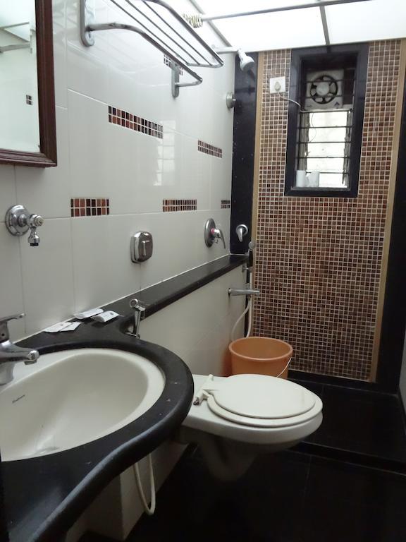 Ashwin Hotel Mumbai