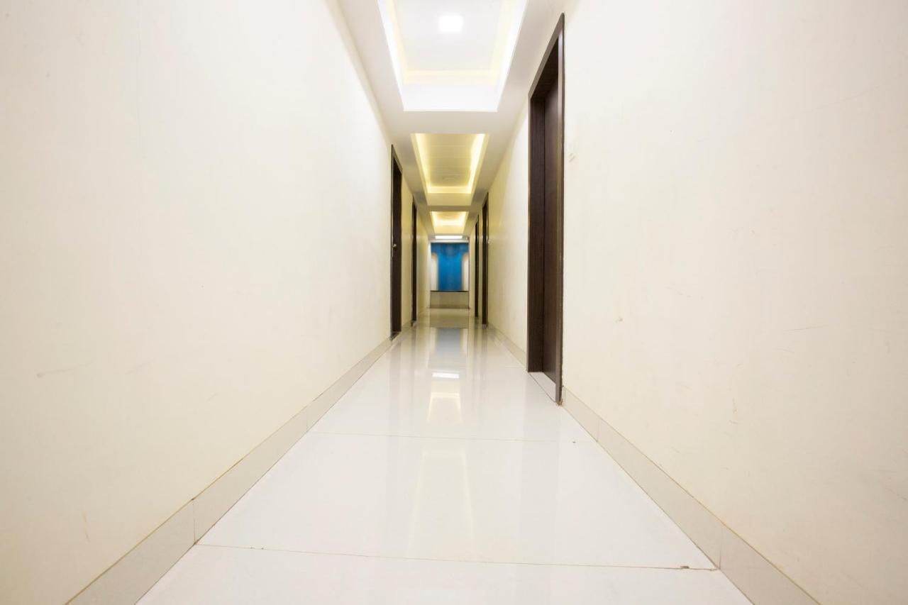 Oyo 23478 Kamran Residency 3*