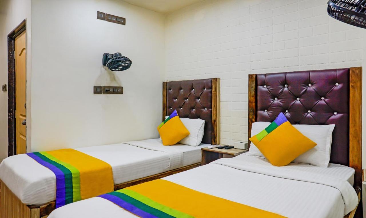 Treebo Trip Meadow Hotel 3*