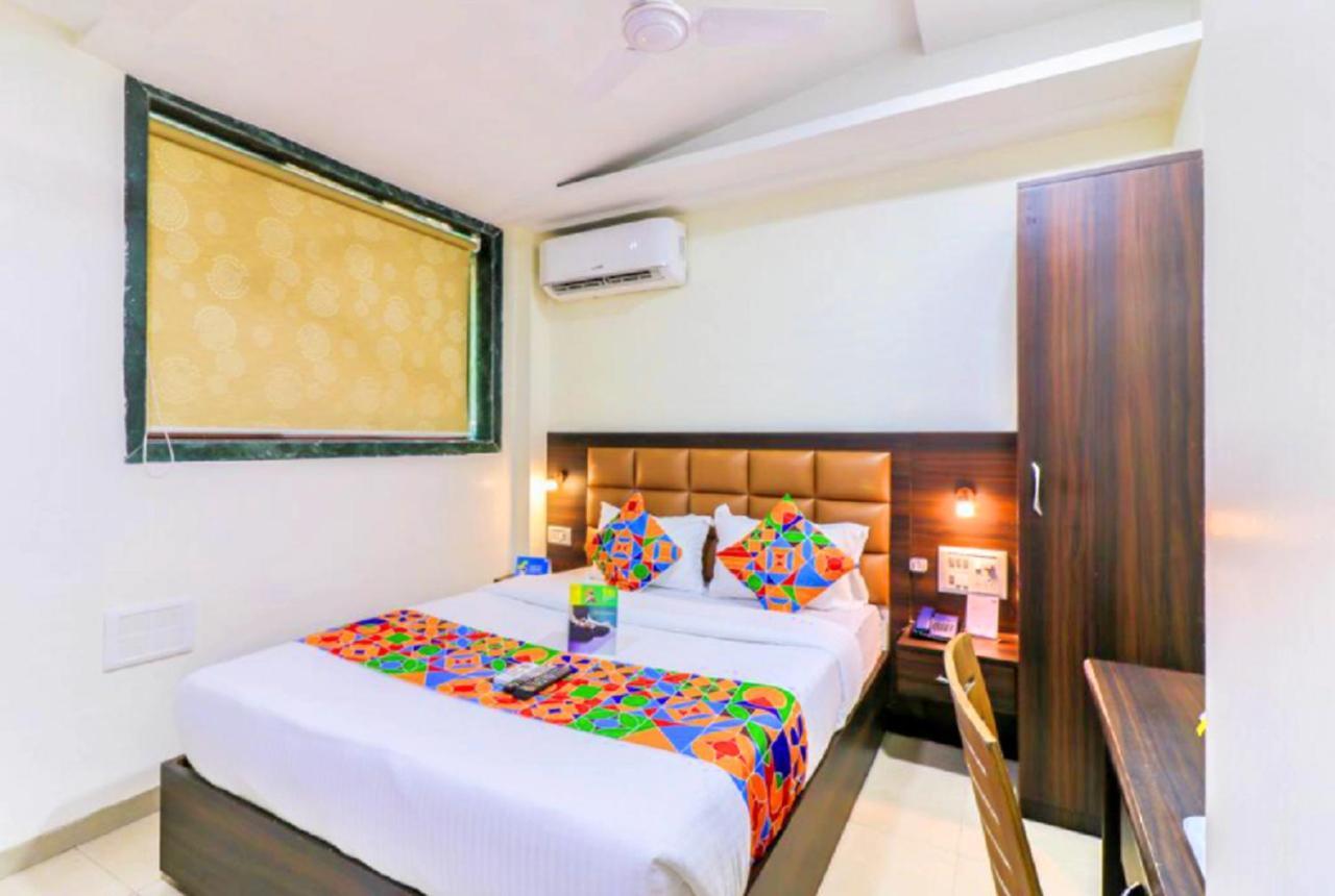 Fabhotel Galaxy Hotel