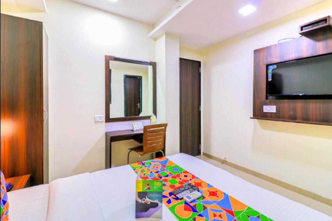 Fabhotel Galaxy Hotel